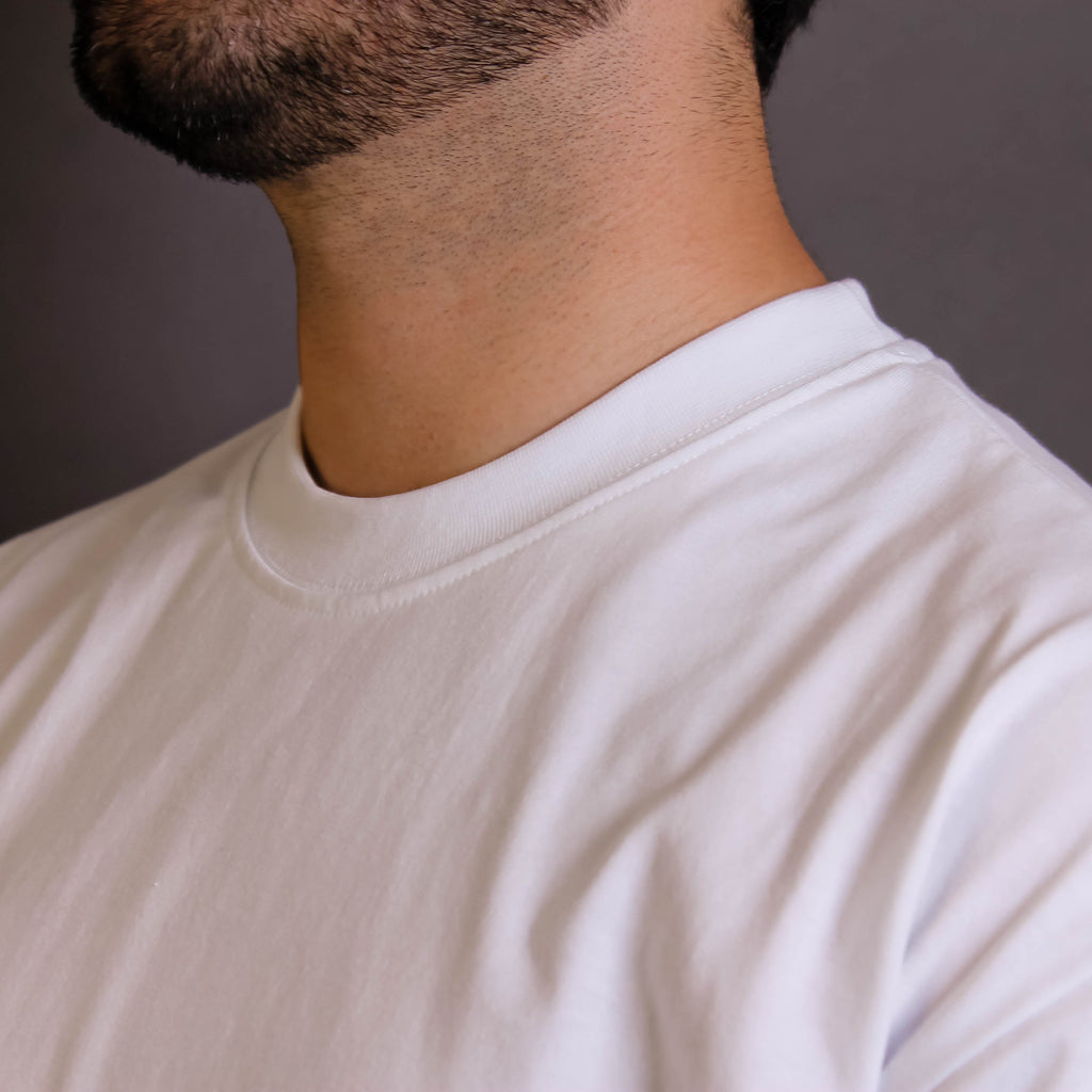 Playera Semioversize Blanco Unisex 240GSM | 100% Algodón Premium